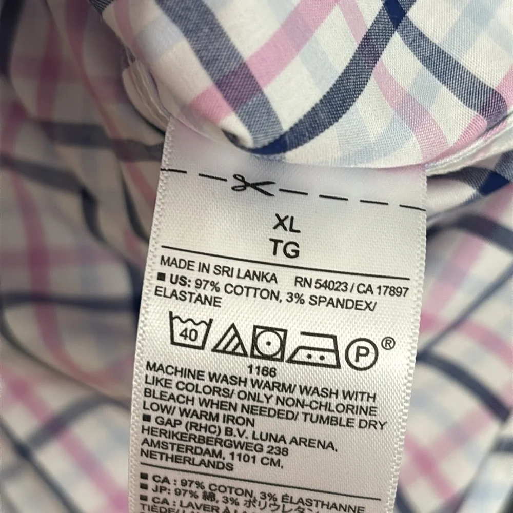 BANANA REPUBLIC WRINKLE RESISTANT PLAID LONG SLEEVE BUTTON DOWN